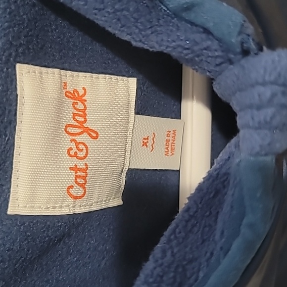 Cat & Jack Boys XL blue jacket. - Picture 2 of 5